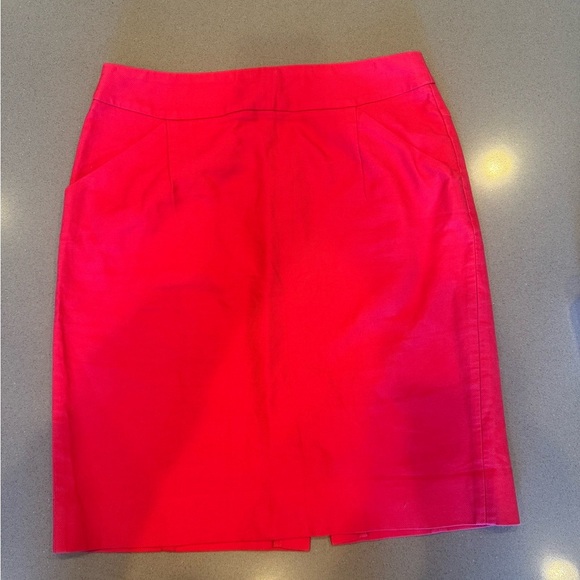 J Crew The Pencil Skirt in 100% Cotton Size 8 - Picture 1 of 4